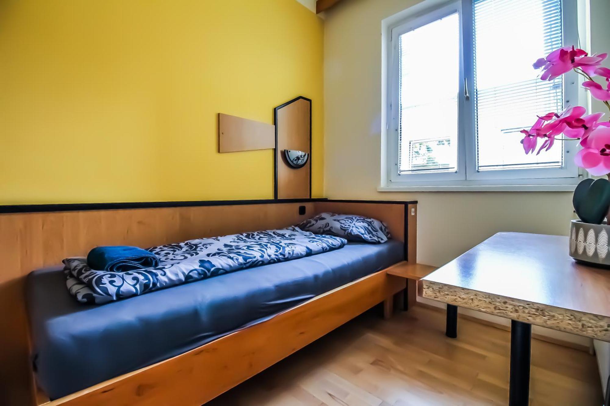 Cozy Rooms - U3 Hutteldorferstrasse ウィーン エクステリア 写真
